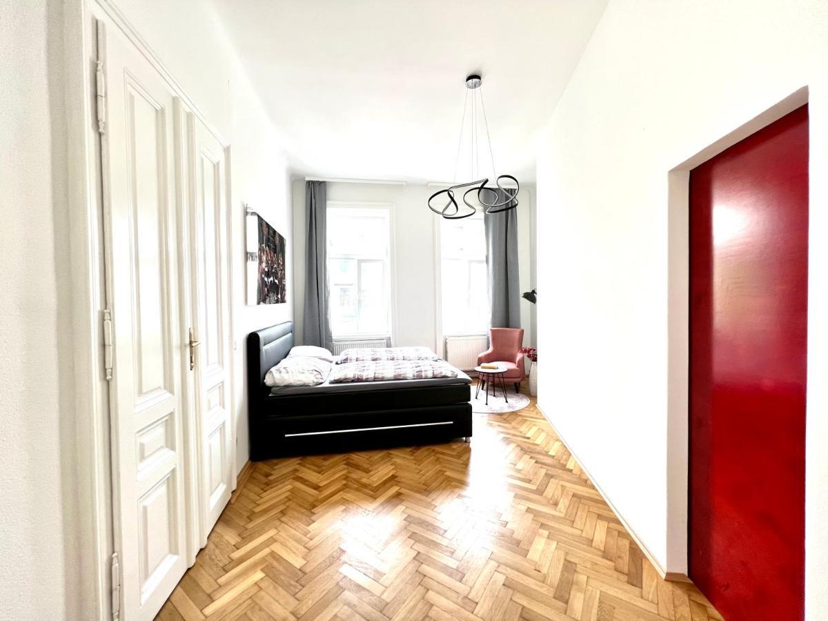 Iconic Suite_@O&R Vienna Exterior photo